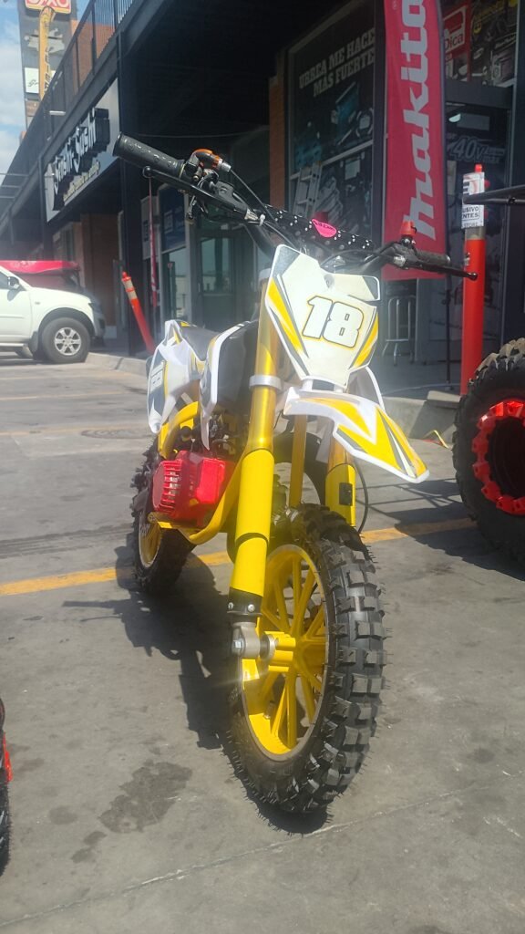 Motocicleta Infantil Tipo Cross 2 Tiempos 50Cc Color Amarilla
