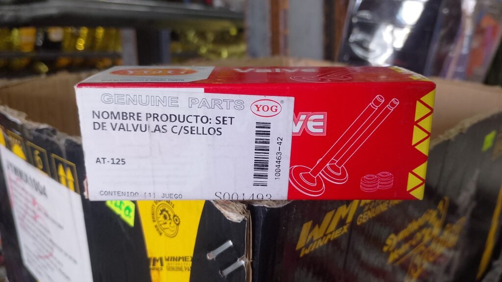 Set De Valvulas Con Sellos Para Motocicleta AT-125